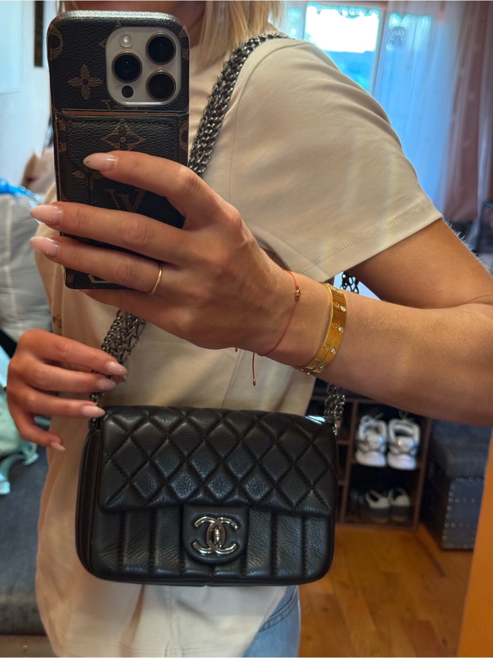 Designer-inspired Black Quilted Leather Chain Bag - Picture 8 of 9